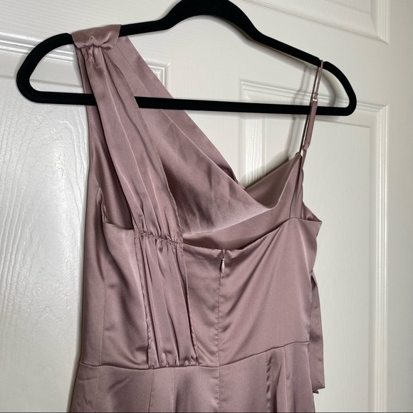 Revolve Finders Keepers Aspects Midi Dress in Dusk Size XS
MSRP $165 - Picture 6 of 9